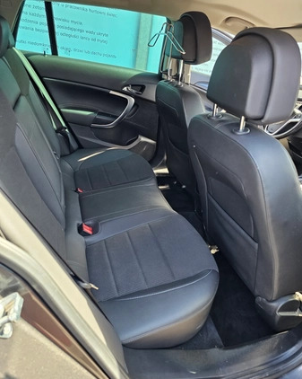 Opel Insignia cena 19000 przebieg: 271294, rok produkcji 2010 z Halinów małe 301